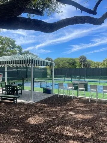1415 Winding Oaks Circle W Vero Beach FL 32963