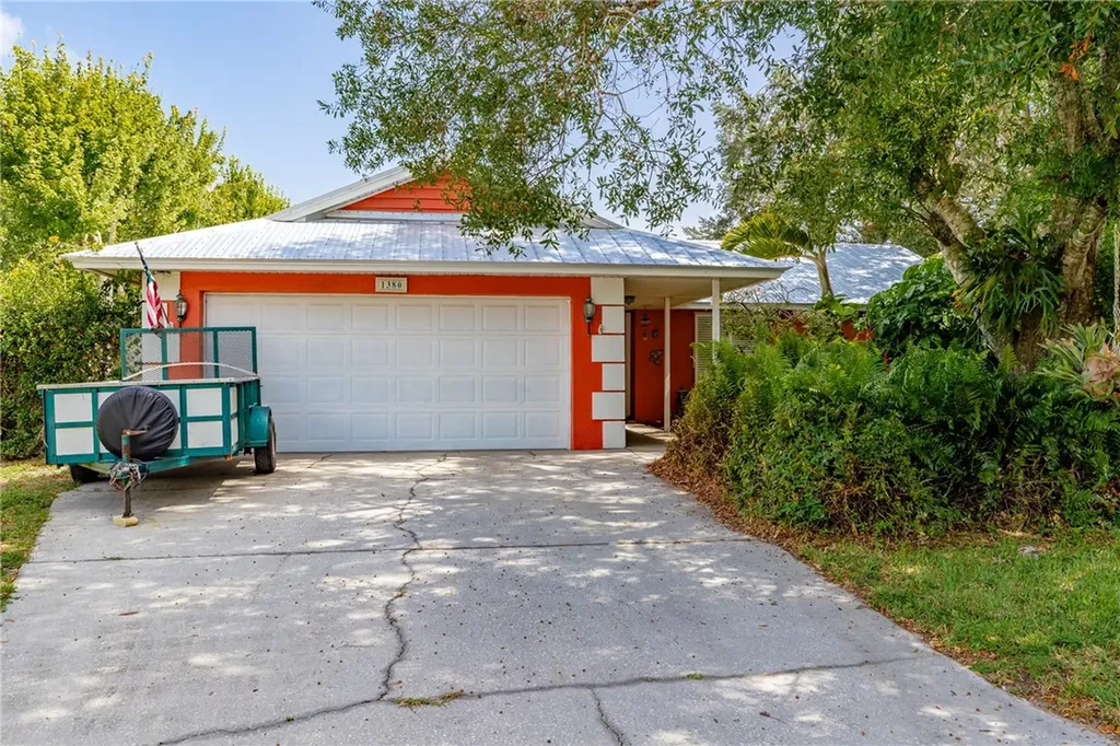 1380 41st Avenue Vero Beach FL 32960
