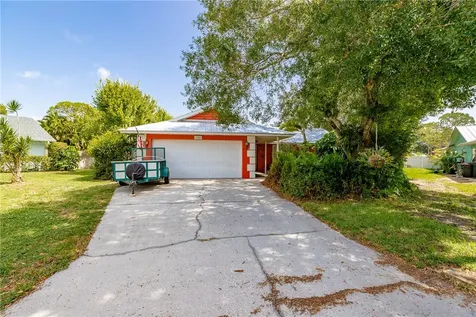 1380 41st Avenue Vero Beach FL 32960