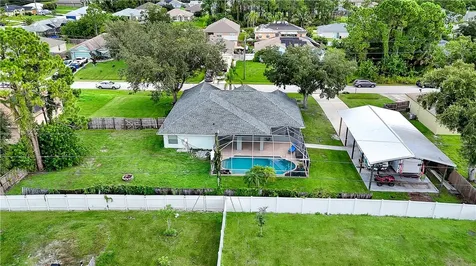564 Hammond Street SW Palm Bay FL 32908