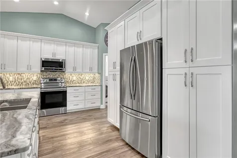 564 Hammond Street SW Palm Bay FL 32908