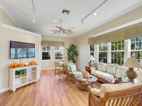 1930 Westminster Circle Vero Beach FL 32966