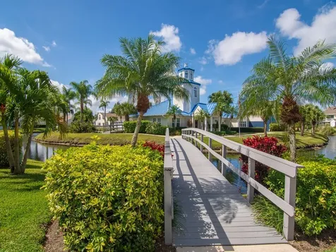 1930 Westminster Circle Vero Beach FL 32966