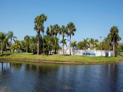 1930 Westminster Circle Vero Beach FL 32966