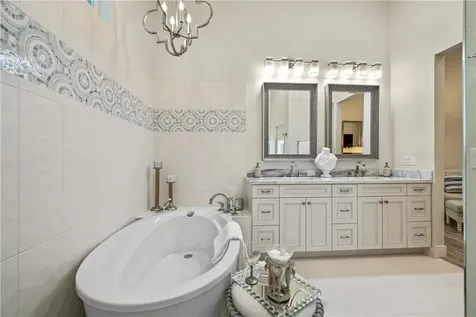 8820 Lakeside Circle Vero Beach FL 32963