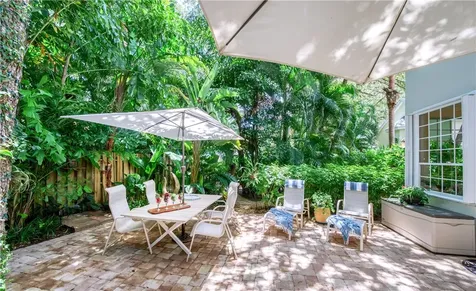 8820 Lakeside Circle Vero Beach FL 32963