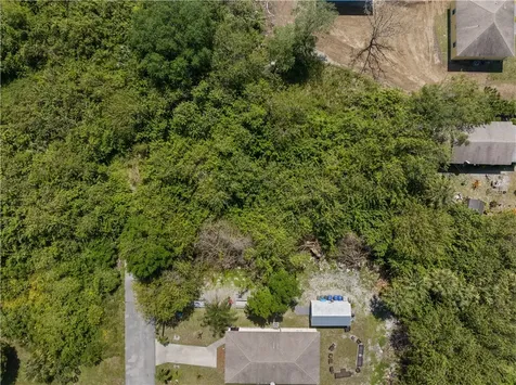 4225 24th Avenue Vero Beach FL 32967