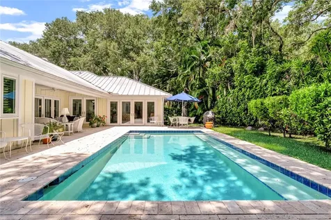 701 Canoe Trail Vero Beach FL 32963