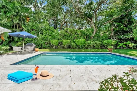 701 Canoe Trail Vero Beach FL 32963