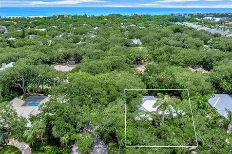 701 Canoe Trail Vero Beach FL 32963