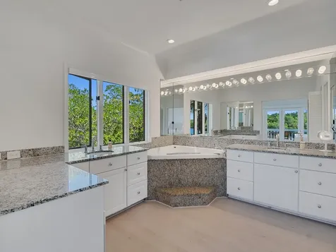 1635 S Highway A1a Highway Vero Beach FL 32963