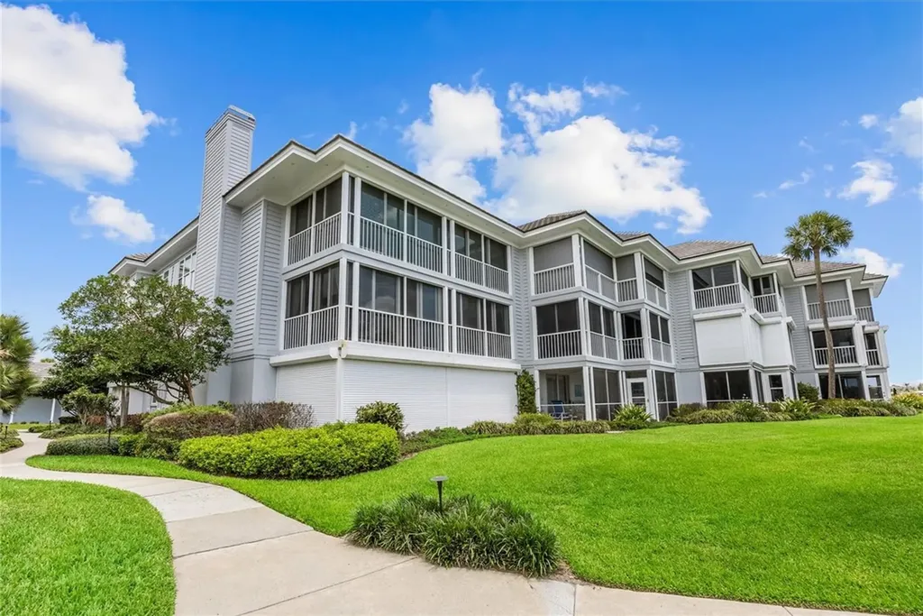1903 Bay Road Vero Beach FL 32963
