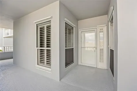 1903 Bay Road Vero Beach FL 32963