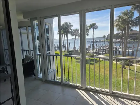 1903 Bay Road Vero Beach FL 32963