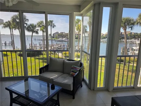 1903 Bay Road Vero Beach FL 32963