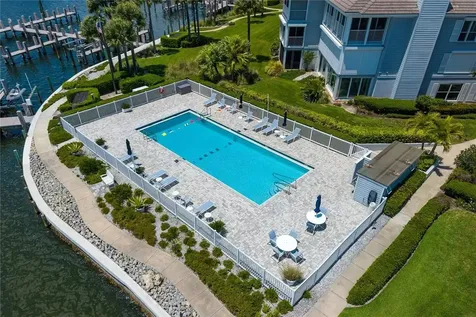 1903 Bay Road Vero Beach FL 32963