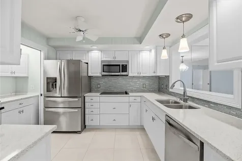 1903 Bay Road Vero Beach FL 32963