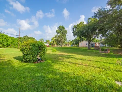 4636 30th Avenue Vero Beach FL 32967