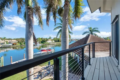 136 Anchor Drive Vero Beach FL 32963