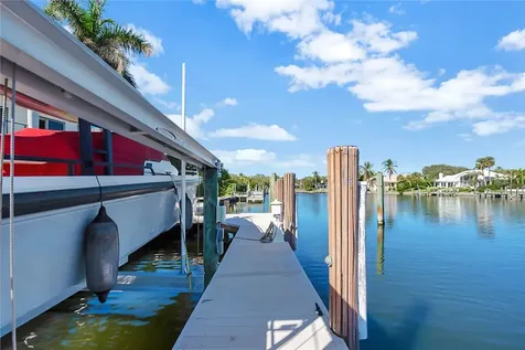 136 Anchor Drive Vero Beach FL 32963