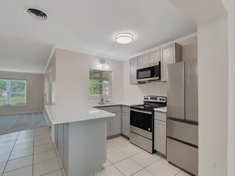 4606 30th Avenue Vero Beach FL 32967