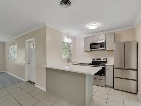 4606 30th Avenue Vero Beach FL 32967