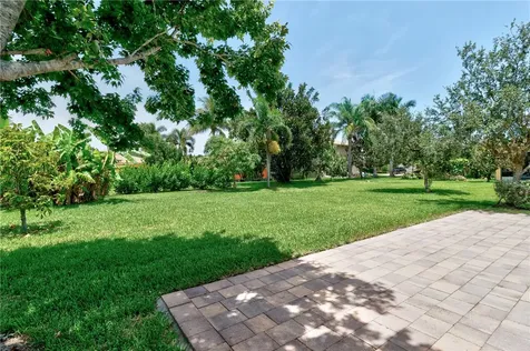 5563 55th Terrace Vero Beach FL 32967
