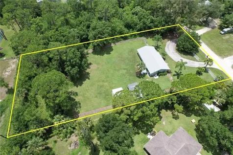 8246 94th Avenue Vero Beach FL 32967