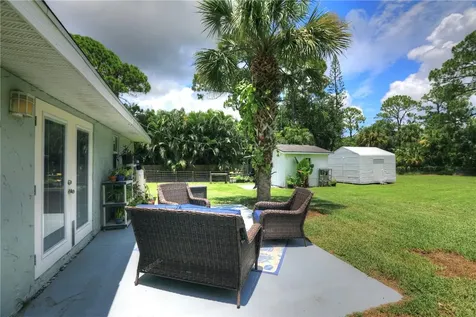 8246 94th Avenue Vero Beach FL 32967