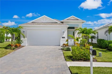 2144 Falls Manor Vero Beach FL 32967