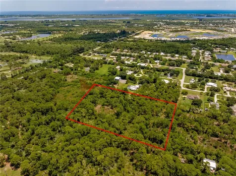 5300 67th Street Vero Beach FL 32967