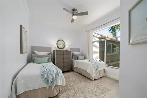 1235 Winding Oaks Circle E Vero Beach FL 32963