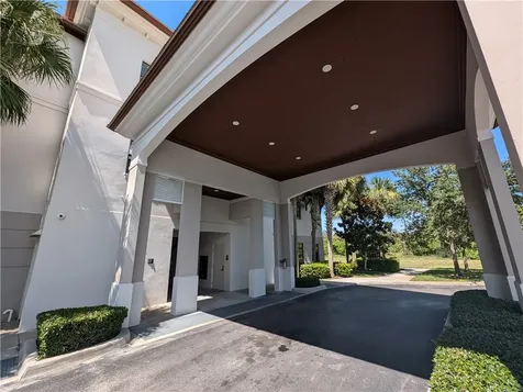 1960 Pointe West Drive Vero Beach FL 32966