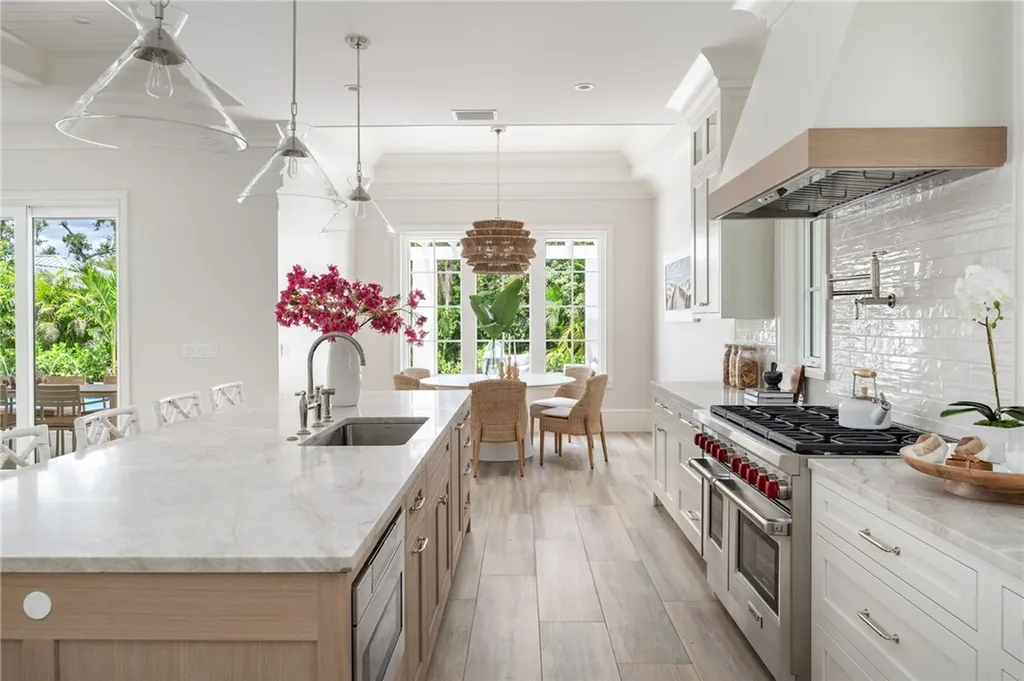 645 Banyan Road Vero Beach FL 32963