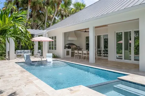 645 Banyan Road Vero Beach FL 32963