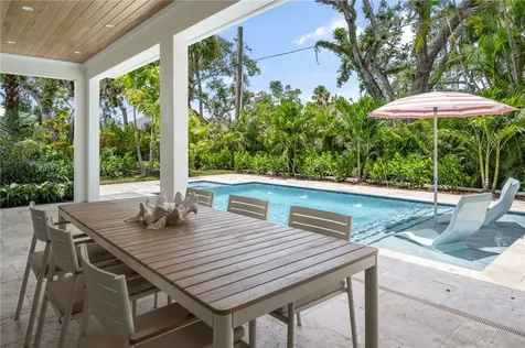 645 Banyan Road Vero Beach FL 32963