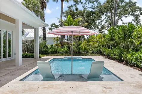 645 Banyan Road Vero Beach FL 32963