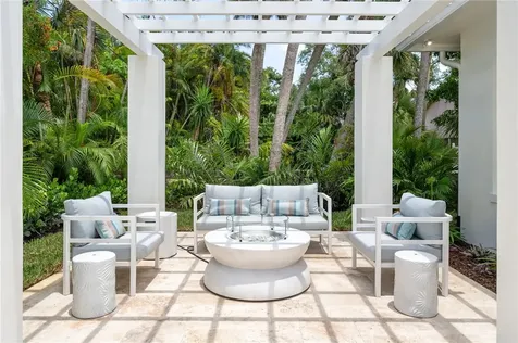645 Banyan Road Vero Beach FL 32963