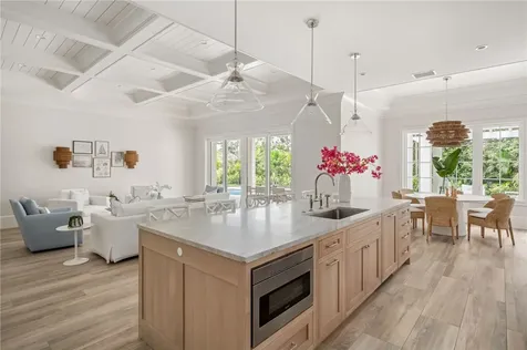 645 Banyan Road Vero Beach FL 32963