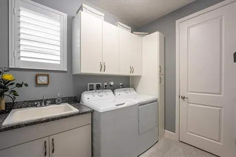11706 SW Brighton Falls Drive Port St Lucie FL 34987