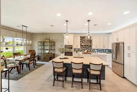 11706 SW Brighton Falls Drive Port St Lucie FL 34987