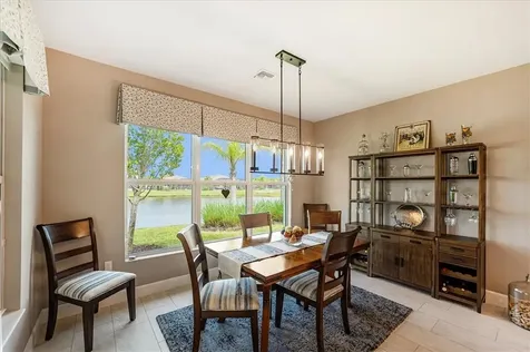 11706 SW Brighton Falls Drive Port St Lucie FL 34987