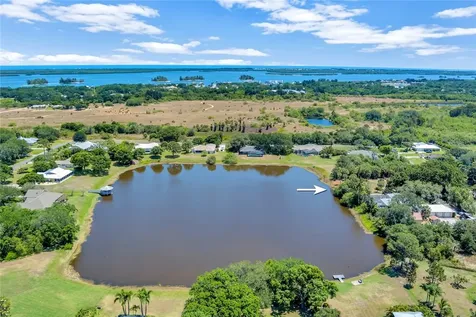 753 S Fischer Circle Sebastian FL 32958