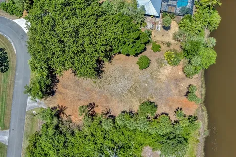 753 S Fischer Circle Sebastian FL 32958