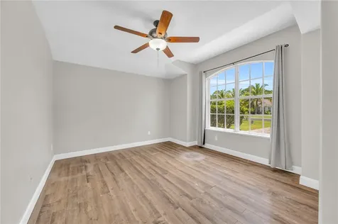 1595 16th Court SW Vero Beach FL 32962