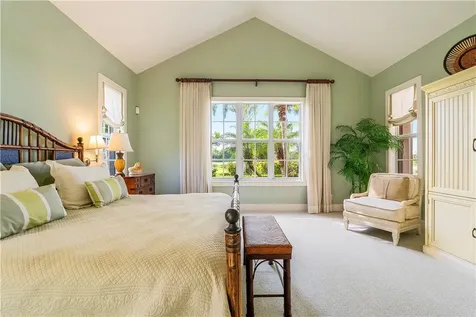 251 Seabreeze Court Vero Beach FL 32963