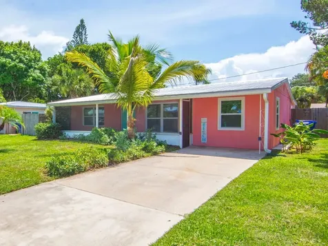 1761 5th Court Vero Beach FL 32960