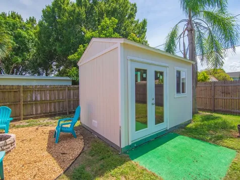 1761 5th Court Vero Beach FL 32960