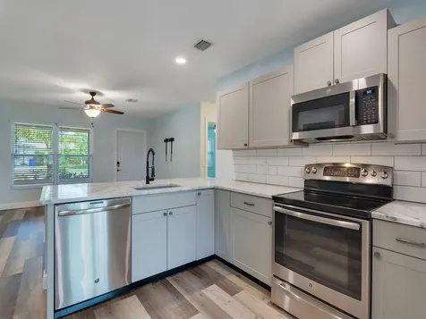 1761 5th Court Vero Beach FL 32960
