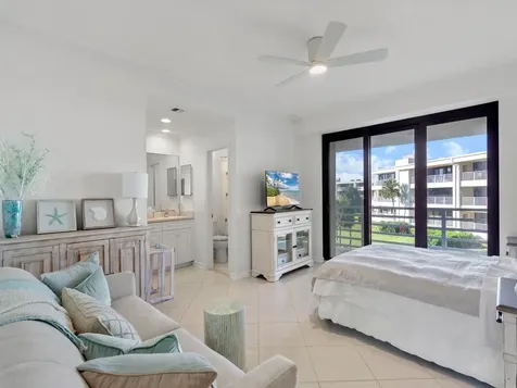 5554 Highway A1a Highway Vero Beach FL 32963